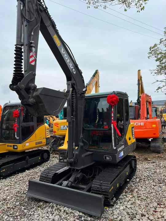 High Quality Used Volvo EC60D Excavator for Sale 6 Ton Compact Machine, Excellent Condition, Ready for Work! - Minibagger: das Bild 3 High Quality Used Volvo EC60D Excavator for Sale 6 Ton Compact Machine, Excellent Condition, Ready for Work! - Minibagger: das Bild 3