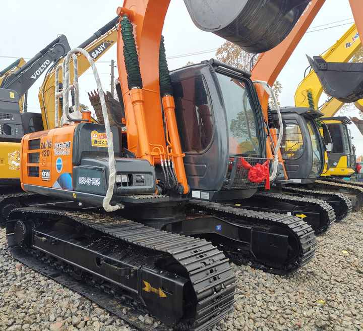 Original Hitachi ZX120 Crawler Excavator Low Hours Perfect for Various Projects Available Used Excavators for Sale - Kettenbagger: das Bild 3 Original Hitachi ZX120 Crawler Excavator Low Hours Perfect for Various Projects Available Used Excavators for Sale - Kettenbagger: das Bild 3