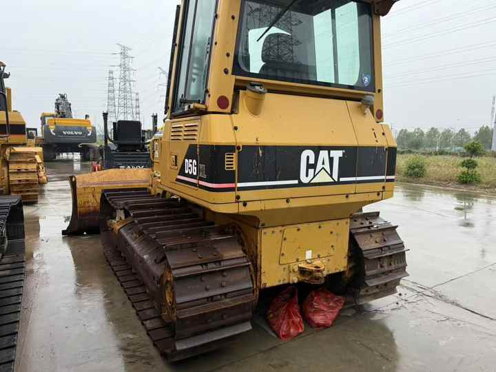 Used Cat D5G Crawler Bulldozer Original CAT Brand Bulldozer Second Hand Cat D5H D5 D5C D5N D5M LGP Dozer for Sale - Bulldozer: das Bild 3 Used Cat D5G Crawler Bulldozer Original CAT Brand Bulldozer Second Hand Cat D5H D5 D5C D5N D5M LGP Dozer for Sale - Bulldozer: das Bild 3