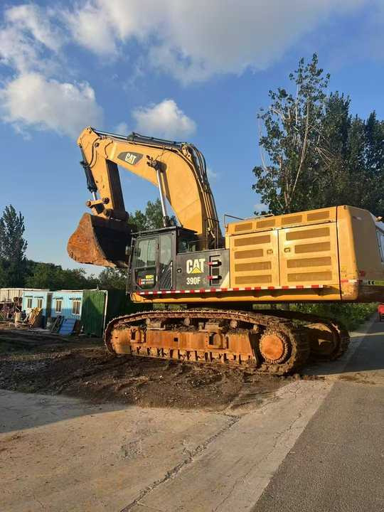 Used Caterpillar 390F Hydraulic Excavator Large Heavy Construction Machinery Cat390F Excavator in Very Good Condition for Sale - Kettenbagger: das Bild 3 Used Caterpillar 390F Hydraulic Excavator Large Heavy Construction Machinery Cat390F Excavator in Very Good Condition for Sale - Kettenbagger: das Bild 3
