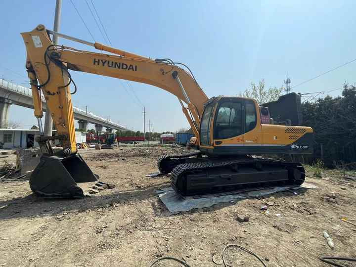 Used HYUNDAI 305LC-9T Crawler Excavator with good performance Hyundai30 tons earthmoving machinery with low price on-sale - Kettenbagger: das Bild 5 Used HYUNDAI 305LC-9T Crawler Excavator with good performance Hyundai30 tons earthmoving machinery with low price on-sale - Kettenbagger: das Bild 5