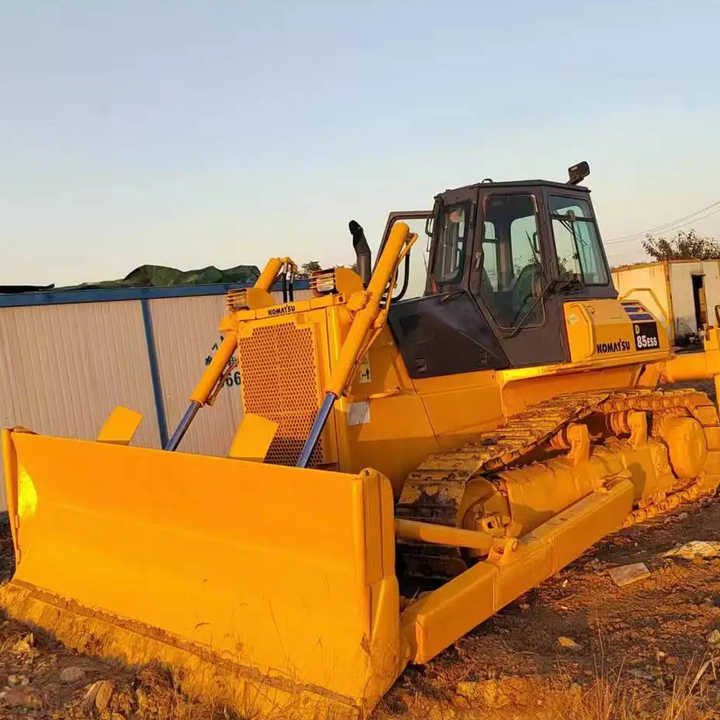 Used Komatsu Bulldozer D85 Strong Power Komatsu D85 Track Dozer for Sale - Bulldozer: das Bild 4 Used Komatsu Bulldozer D85 Strong Power Komatsu D85 Track Dozer for Sale - Bulldozer: das Bild 4