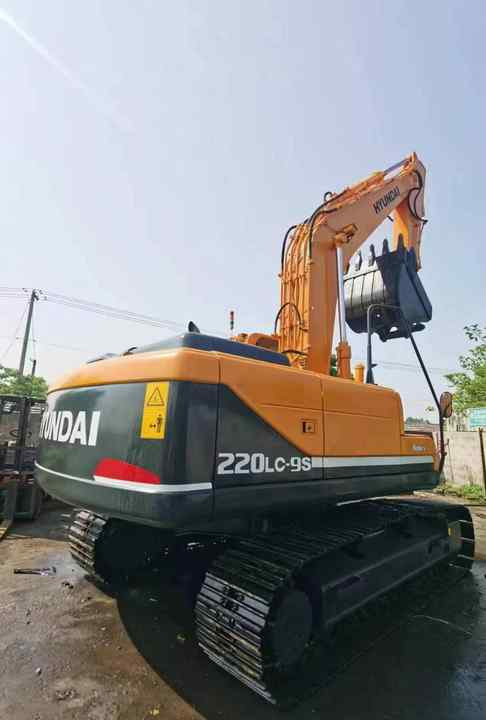 Used Machines Doosan Dx220-9 for Sale ,original Excavator for Sale - Kettenbagger: das Bild 3 Used Machines Doosan Dx220-9 for Sale ,original Excavator for Sale - Kettenbagger: das Bild 3