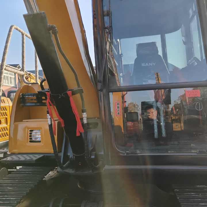 Used Sany SY95C Hydraulic Excavator SANY 9ton Mini Excavator Earth Moving Machinery Engineering Machinery for Sale at Low Price - Minibagger: das Bild 4 Used Sany SY95C Hydraulic Excavator SANY 9ton Mini Excavator Earth Moving Machinery Engineering Machinery for Sale at Low Price - Minibagger: das Bild 4
