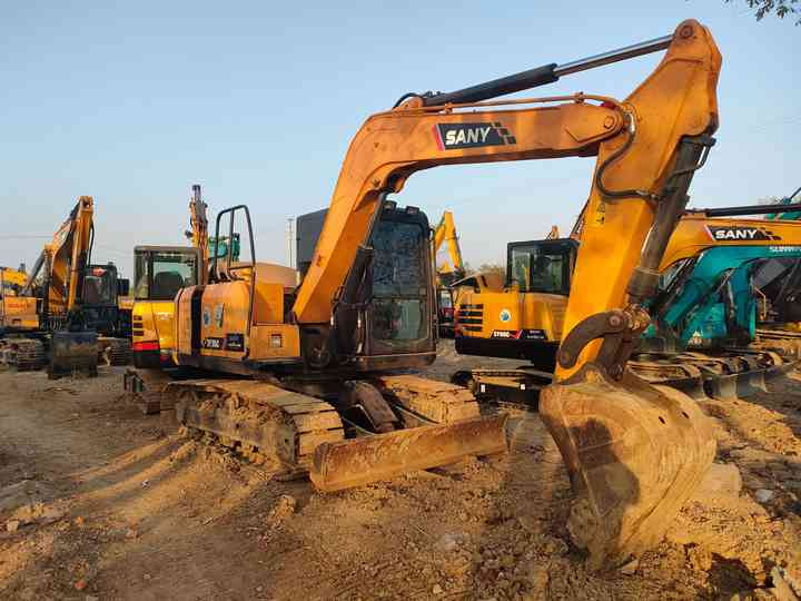 Used Sany SY95C Hydraulic Excavator SANY 9ton Mini Excavator Earth Moving Machinery Engineering Machinery for Sale at Low Price - Minibagger: das Bild 2 Used Sany SY95C Hydraulic Excavator SANY 9ton Mini Excavator Earth Moving Machinery Engineering Machinery for Sale at Low Price - Minibagger: das Bild 2