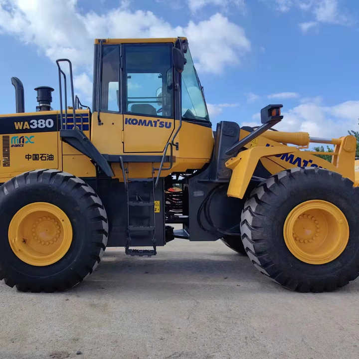Used komatsu Wa380-6 Wheel Loader for Sale Japan Brand komatsu Wa380 -3 0380-65 470-3 Loader - Radlader: das Bild 1 Used komatsu Wa380-6 Wheel Loader for Sale Japan Brand komatsu Wa380 -3 0380-65 470-3 Loader - Radlader: das Bild 1
