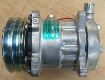 Sprężarka klimatyzacji Deutz Fahr Same Lamborghini 0443_7338 - Ersatzteile für Landmaschine: das Bild 1 Sprężarka klimatyzacji Deutz Fahr Same Lamborghini 0443_7338 - Ersatzteile für Landmaschine: das Bild 1