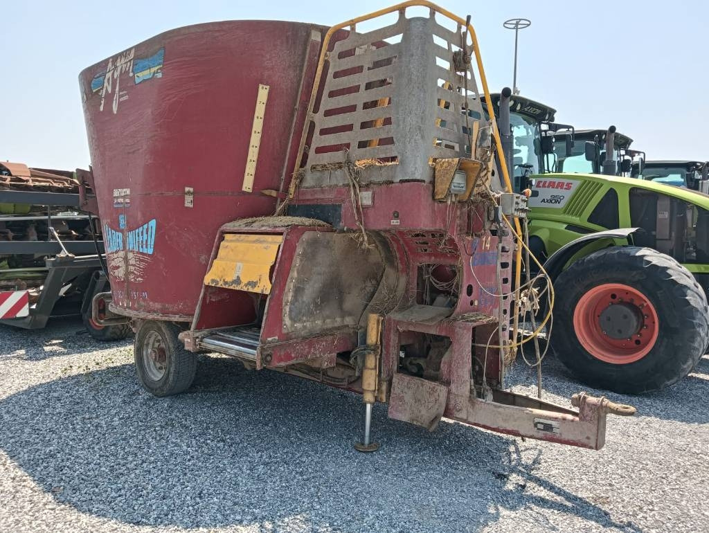 AGM W14 MC - Futtermischwagen: das Bild 1 AGM W14 MC - Futtermischwagen: das Bild 1