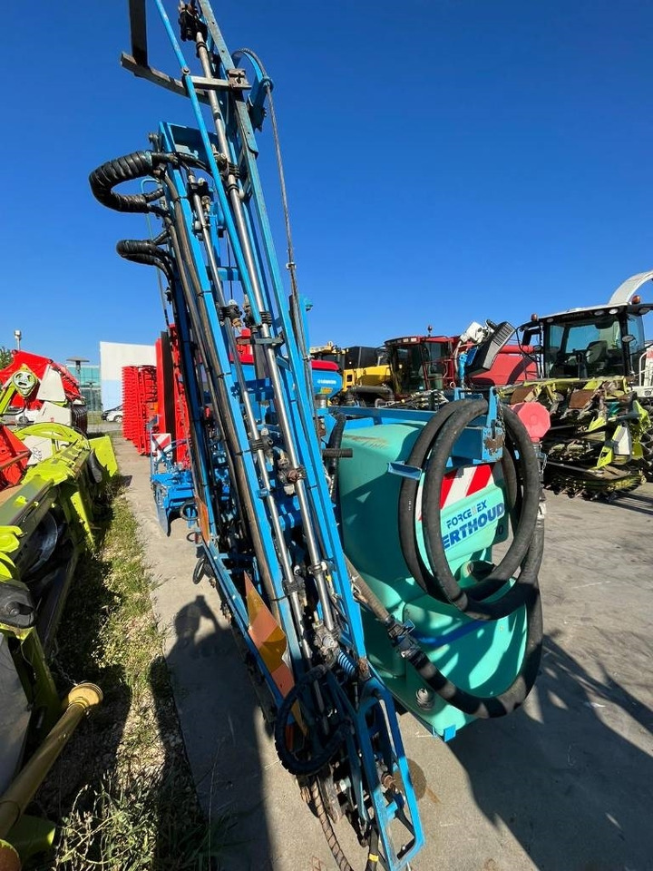 Berthoud Force 1000 - Anbauspritze: das Bild 5 Berthoud Force 1000 - Anbauspritze: das Bild 5