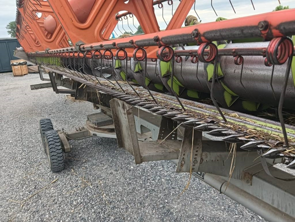 Claas C 750 - Zubehör für Erntemaschine: das Bild 4 Claas C 750 - Zubehör für Erntemaschine: das Bild 4
