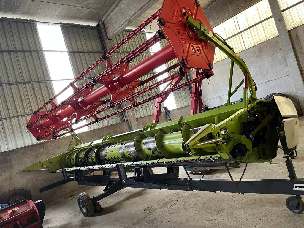 Claas CERIO 680 - Zubehör für Erntemaschine: das Bild 1 Claas CERIO 680 - Zubehör für Erntemaschine: das Bild 1