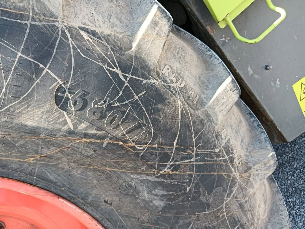 Claas Lexion 470 - Mähdrescher: das Bild 2 Claas Lexion 470 - Mähdrescher: das Bild 2