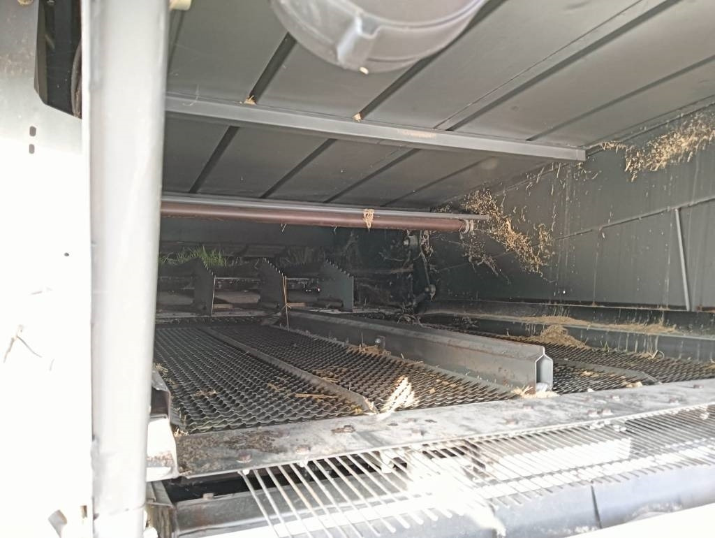 Claas Lexion 570 - Mähdrescher: das Bild 4 Claas Lexion 570 - Mähdrescher: das Bild 4