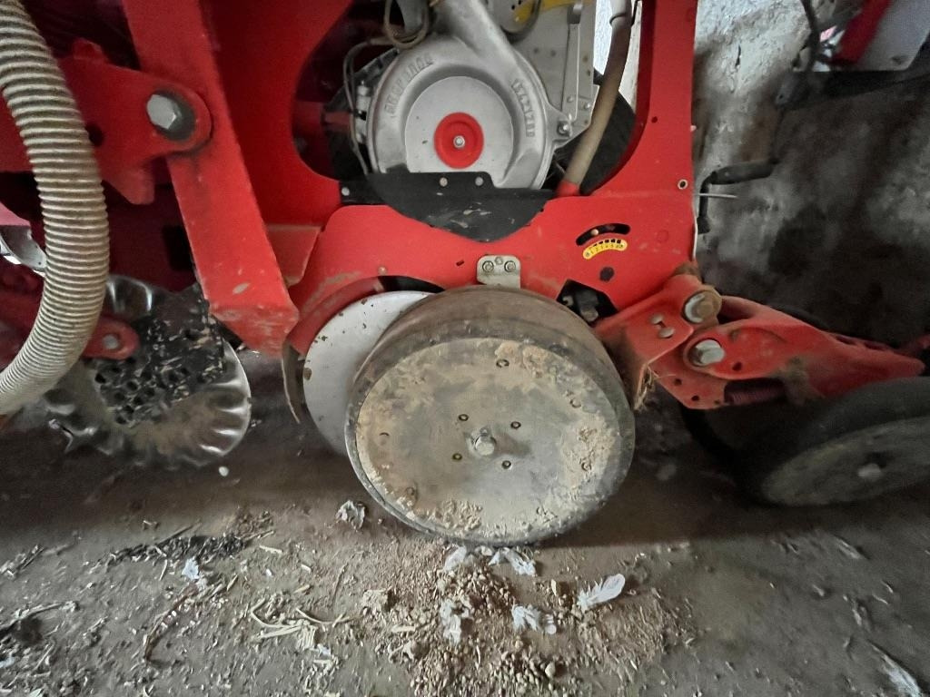 Gaspardo Renata - Einzelkornsämaschine: das Bild 2 Gaspardo Renata - Einzelkornsämaschine: das Bild 2