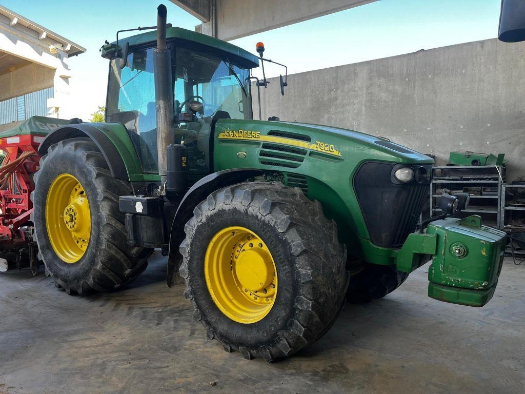 John Deere 7920 AutoPower - Traktor: das Bild 1 John Deere 7920 AutoPower - Traktor: das Bild 1