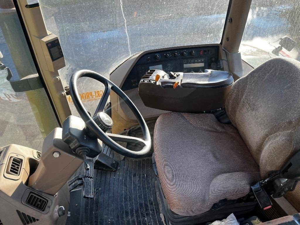 John Deere 8410 - Traktor: das Bild 5 John Deere 8410 - Traktor: das Bild 5