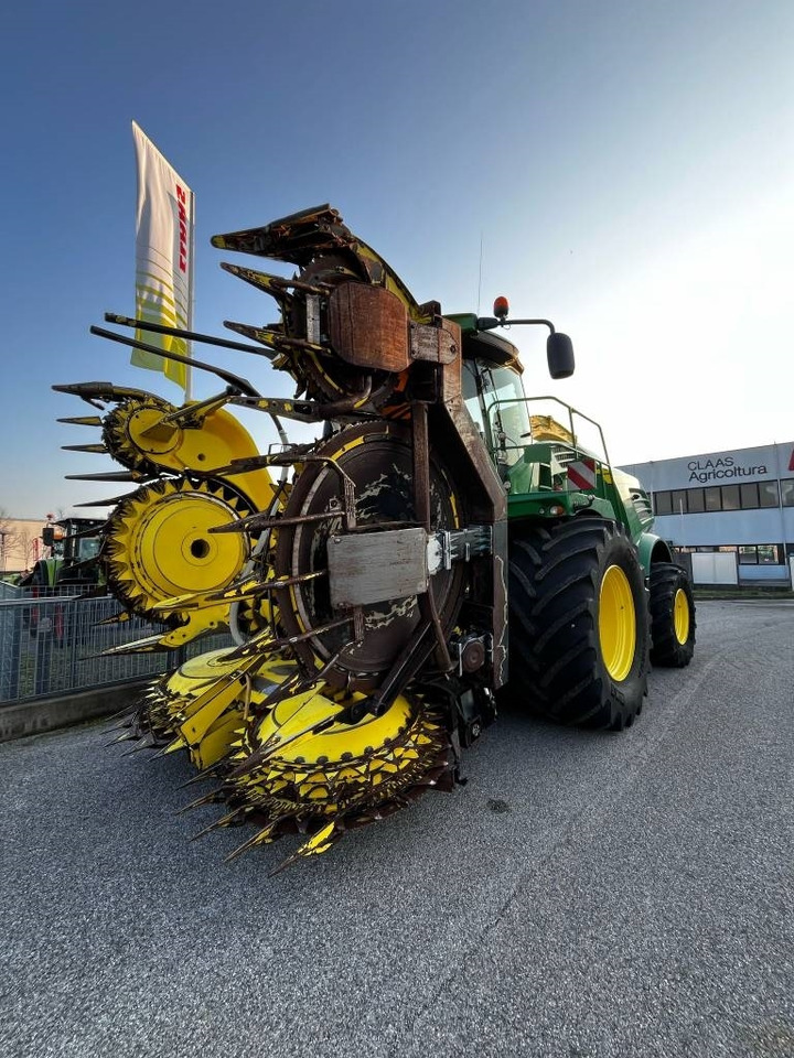 John Deere 8800 - Feldhäcksler: das Bild 4 John Deere 8800 - Feldhäcksler: das Bild 4