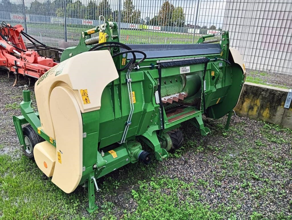 Krone Easy Flow 300 - Ernteforsatz für Häcksler: das Bild 4 Krone Easy Flow 300 - Ernteforsatz für Häcksler: das Bild 4