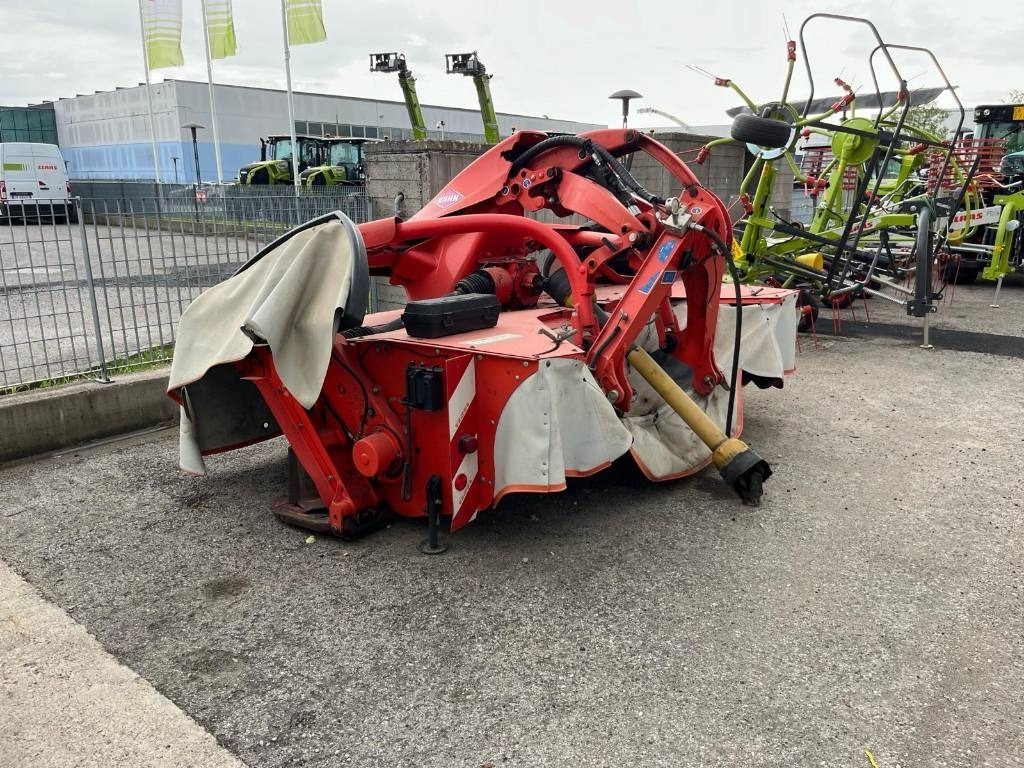 Kuhn 3125 - Mähwerk: das Bild 3 Kuhn 3125 - Mähwerk: das Bild 3