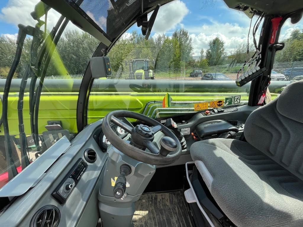 Claas Scorpion 1033 - Landmaschine: das Bild 4 Claas Scorpion 1033 - Landmaschine: das Bild 4