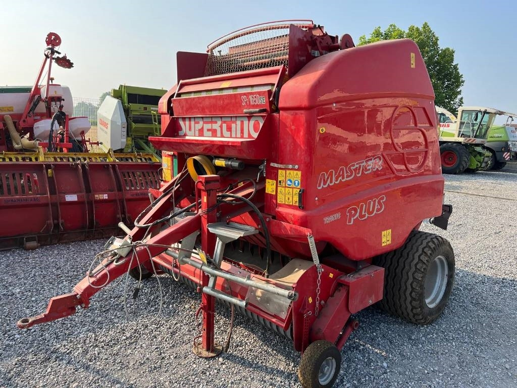 Supertino SP 1650 - Rundballenpresse: das Bild 2 Supertino SP 1650 - Rundballenpresse: das Bild 2
