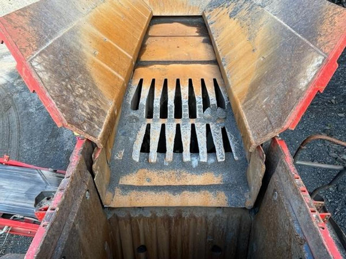 2018 Sandvik QJ341 Jaw Crusher - Brecher: das Bild 5 2018 Sandvik QJ341 Jaw Crusher - Brecher: das Bild 5