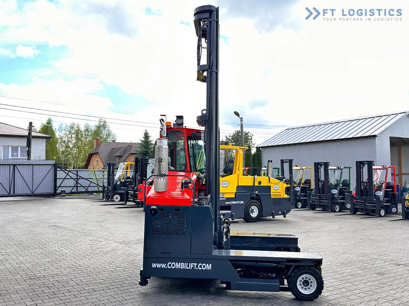 Vierwegstapler Combilift C4000 / TRIPLEX / 9300MM / FREE LIFT / POSITIONER / LPG / CABIN C4000 / TRIPLEX / 9300MM / FREE LIFT / POSITIONER / LPG / CABIN: das Bild 8 Vierwegstapler Combilift C4000 / TRIPLEX / 9300MM / FREE LIFT / POSITIONER / LPG / CABIN C4000 / TRIPLEX / 9300MM / FREE LIFT / POSITIONER / LPG / CABIN: das Bild 8
