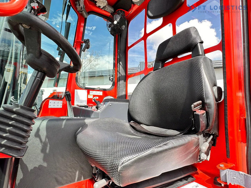 Vierwegstapler Combilift C4000 / TRIPLEX / 9300MM / FREE LIFT / POSITIONER / LPG / CABIN C4000 / TRIPLEX / 9300MM / FREE LIFT / POSITIONER / LPG / CABIN: das Bild 16 Vierwegstapler Combilift C4000 / TRIPLEX / 9300MM / FREE LIFT / POSITIONER / LPG / CABIN C4000 / TRIPLEX / 9300MM / FREE LIFT / POSITIONER / LPG / CABIN: das Bild 16