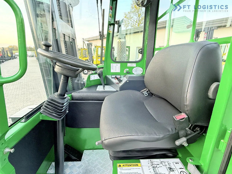 Vierwegstapler Combilift C4500 / DIESEL / DUPLEX 4000MM / WIDE FORK POSITIONER / HEATING / FULL CABIN / EXCELLENT CONDITION / A wide range of four-way an: das Bild 14 Vierwegstapler Combilift C4500 / DIESEL / DUPLEX 4000MM / WIDE FORK POSITIONER / HEATING / FULL CABIN / EXCELLENT CONDITION / A wide range of four-way an: das Bild 14