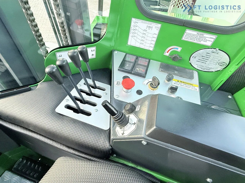 Vierwegstapler Combilift C4500 / DIESEL / DUPLEX 4000MM / WIDE FORK POSITIONER / HEATING / FULL CABIN / EXCELLENT CONDITION / A wide range of four-way an: das Bild 18 Vierwegstapler Combilift C4500 / DIESEL / DUPLEX 4000MM / WIDE FORK POSITIONER / HEATING / FULL CABIN / EXCELLENT CONDITION / A wide range of four-way an: das Bild 18