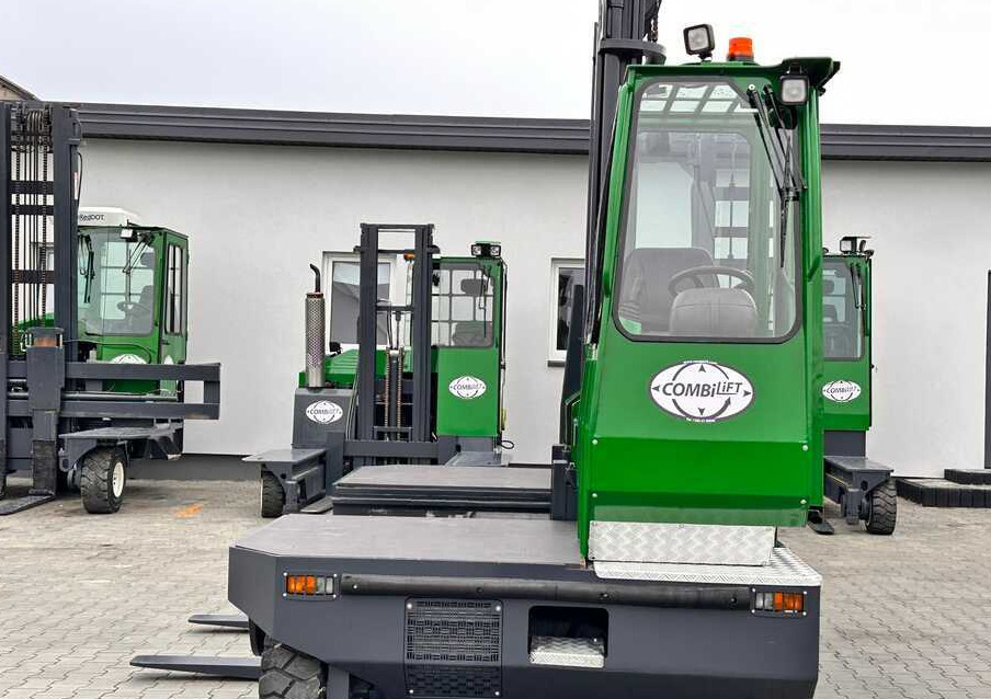 Combilift C5000SL / DIESEL / 4500MM / DUPLEX / CABIN / PLATFORMS / LIKE NEW - Seitenstapler: das Bild 5 Combilift C5000SL / DIESEL / 4500MM / DUPLEX / CABIN / PLATFORMS / LIKE NEW - Seitenstapler: das Bild 5