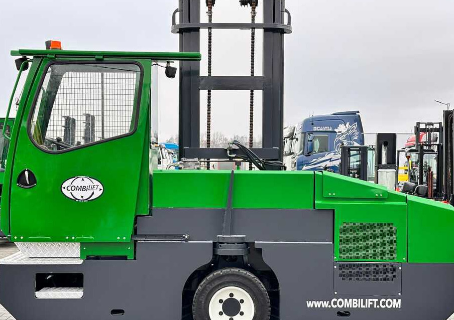 Combilift C5000SL / DIESEL / 4500MM / DUPLEX / CABIN / PLATFORMS / LIKE NEW - Seitenstapler: das Bild 3 Combilift C5000SL / DIESEL / 4500MM / DUPLEX / CABIN / PLATFORMS / LIKE NEW - Seitenstapler: das Bild 3
