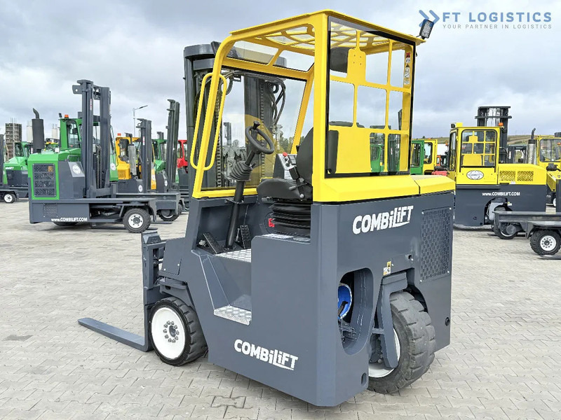 Combilift CB4000 / GAS / TRIPLEX 5200MM / FREE LIFT / FORK POSITIONER / SIDE SHIFT / EXCELLENT CONDITION / Wide range of four-way and side – Leasing Combilift CB4000 / GAS / TRIPLEX 5200MM / FREE LIFT / FORK POSITIONER / SIDE SHIFT / EXCELLENT CONDITION / Wide range of four-way and side: das Bild 9 Combilift CB4000 / GAS / TRIPLEX 5200MM / FREE LIFT / FORK POSITIONER / SIDE SHIFT / EXCELLENT CONDITION / Wide range of four-way and side – Leasing Combilift CB4000 / GAS / TRIPLEX 5200MM / FREE LIFT / FORK POSITIONER / SIDE SHIFT / EXCELLENT CONDITION / Wide range of four-way and side: das Bild 9