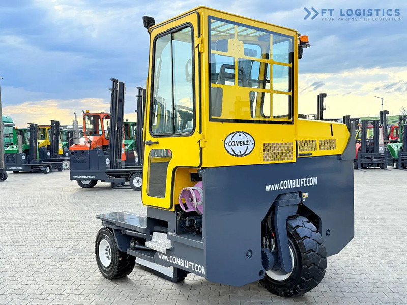 Vierwegstapler Combilift COMBILIFT C3000XL LARGE CABIN – DUPLEX 3200mm – Year 2015 – LPG – FREE LIFT – SIDESHIFT – CONDITION 5/5 COMBILIFT C3000XL LARGE: das Bild 9 Vierwegstapler Combilift COMBILIFT C3000XL LARGE CABIN – DUPLEX 3200mm – Year 2015 – LPG – FREE LIFT – SIDESHIFT – CONDITION 5/5 COMBILIFT C3000XL LARGE: das Bild 9