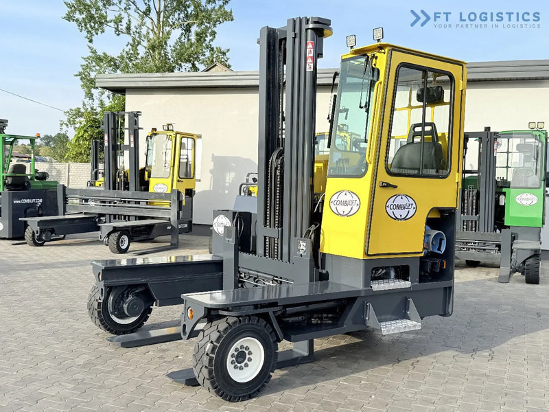 Combilift FOUR-WAY / MULTI-DIRECTIONAL FORKLIFT C5000XL / GAS / TRIPLEX 6000MM / FREE LIFT / FORK POSITIONER / HEATING / EXTENDABLE FORKS - Vierwegstapler: das Bild 2 Combilift FOUR-WAY / MULTI-DIRECTIONAL FORKLIFT C5000XL / GAS / TRIPLEX 6000MM / FREE LIFT / FORK POSITIONER / HEATING / EXTENDABLE FORKS - Vierwegstapler: das Bild 2
