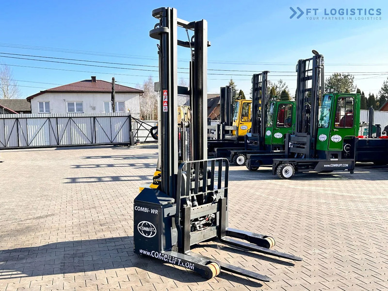 Combilift WR-4 / DUPLEX / 4.5M / 2017 / ONLY 30 MTH / LIKE NEW / 1500KG - Hochhubwagen: das Bild 2 Combilift WR-4 / DUPLEX / 4.5M / 2017 / ONLY 30 MTH / LIKE NEW / 1500KG - Hochhubwagen: das Bild 2
