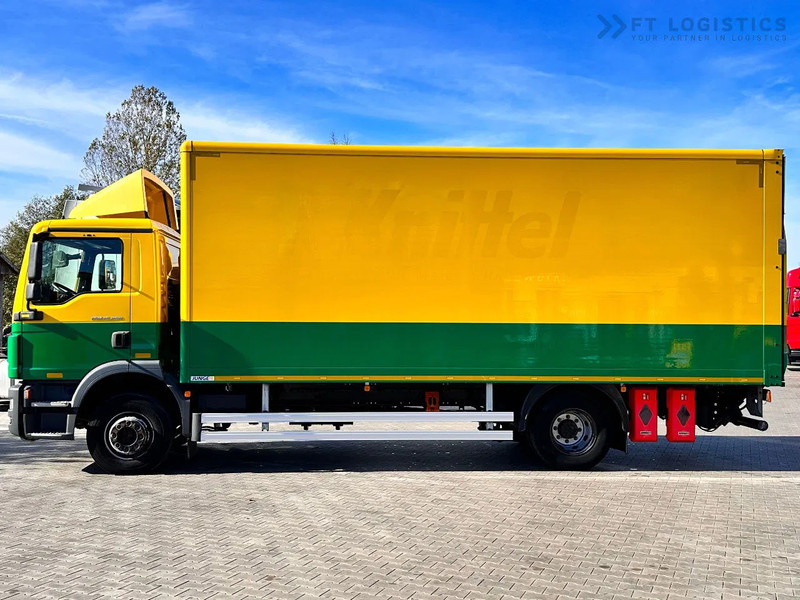 MAN TGM 15.250 MAN TGM 15.250 4X2 / CONTAINER - 16 PALLETS / TAIL LIFT / TIRES 80% / PERFECT CONDITION - Koffer LKW: das Bild 3 MAN TGM 15.250 MAN TGM 15.250 4X2 / CONTAINER - 16 PALLETS / TAIL LIFT / TIRES 80% / PERFECT CONDITION - Koffer LKW: das Bild 3