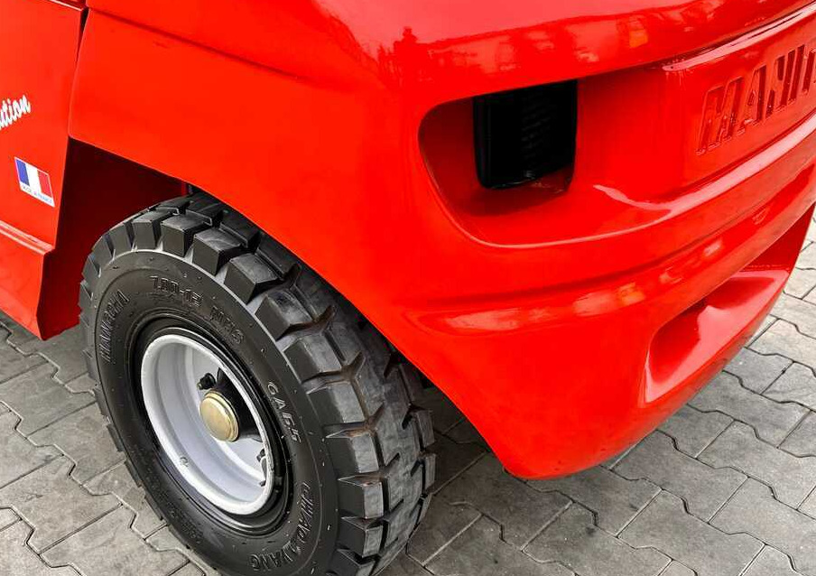 Manitou MSI30 / DIESEL / DUPLEX / 3400MM / CABIN / FORK POSITIONER / SIDE SHIFT / LIKE NEW - Geländestapler: das Bild 5 Manitou MSI30 / DIESEL / DUPLEX / 3400MM / CABIN / FORK POSITIONER / SIDE SHIFT / LIKE NEW - Geländestapler: das Bild 5