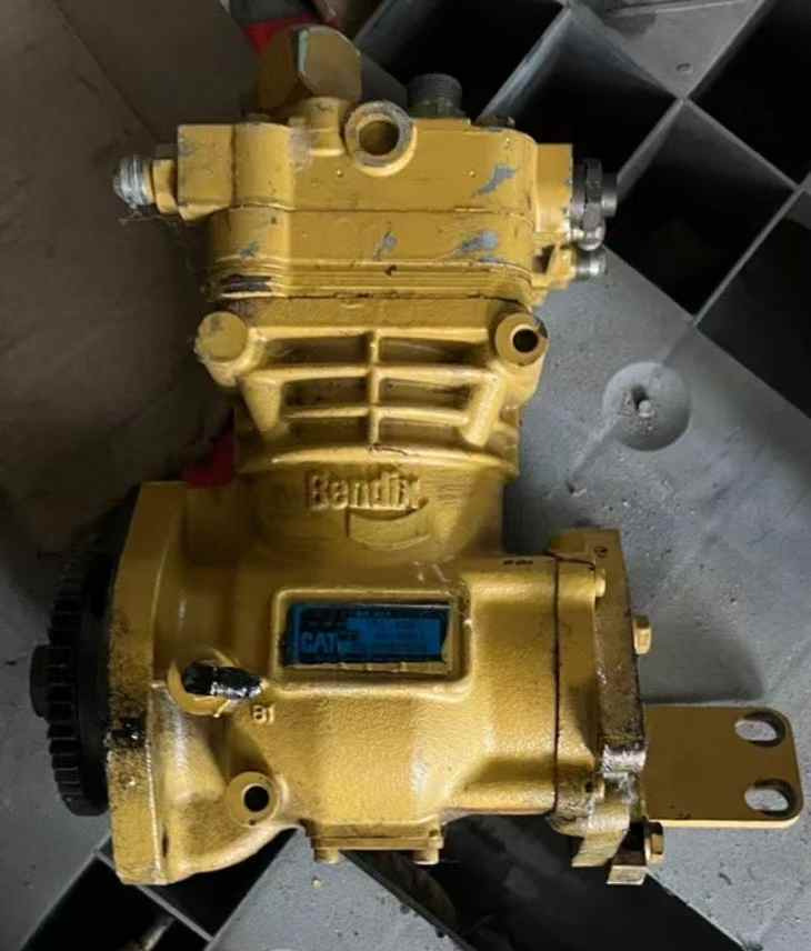 CATERPILLAR 191-6521 - Klimakompressor für Luftkompressor: das Bild 1 CATERPILLAR 191-6521 - Klimakompressor für Luftkompressor: das Bild 1