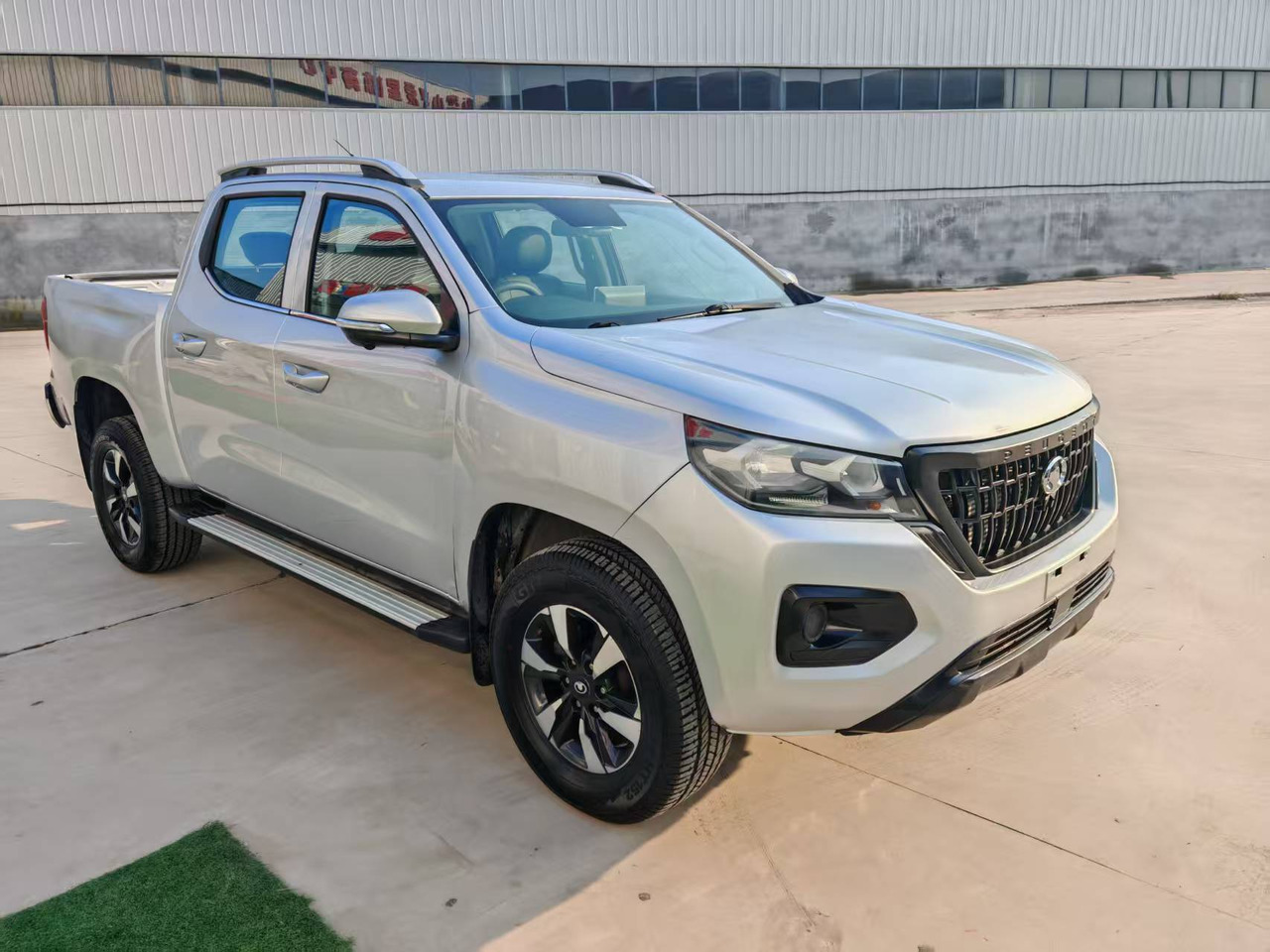 Changan - Pick-up, Transporter mit Doppelkabine: das Bild 1 Changan - Pick-up, Transporter mit Doppelkabine: das Bild 1