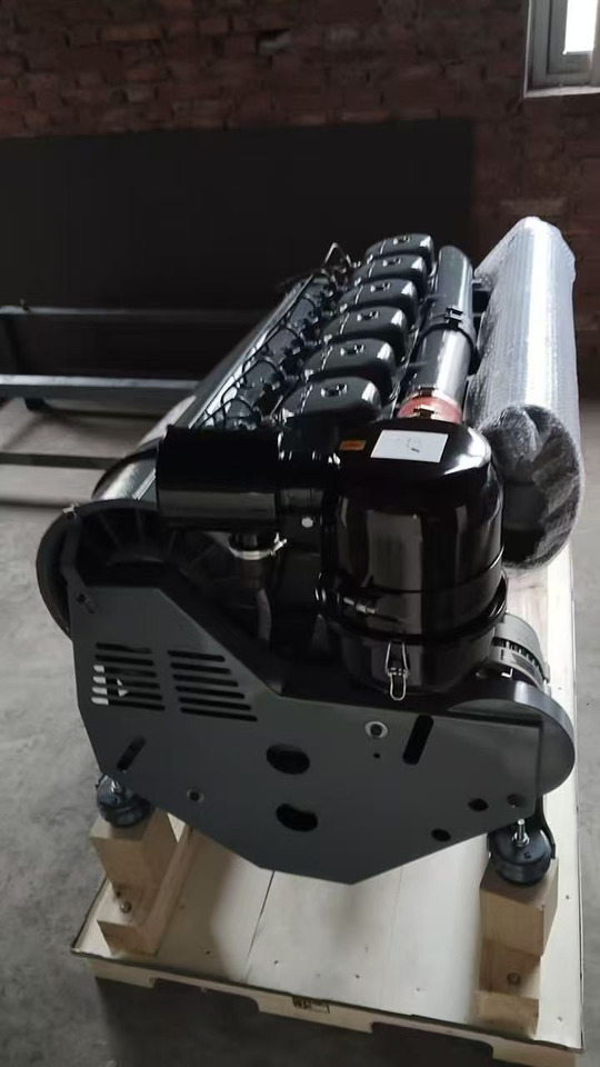 DEUTZ F4L912 - Motor für Bagger: das Bild 4 DEUTZ F4L912 - Motor für Bagger: das Bild 4