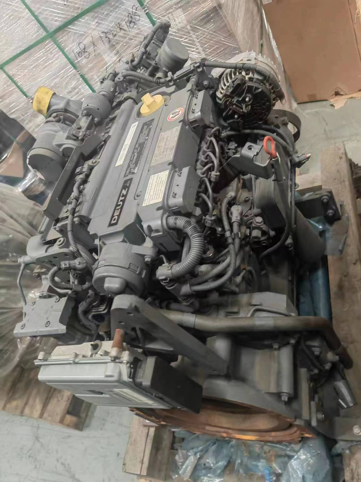 DEUTZ TCD41L4 - Motor für Bagger: das Bild 1 DEUTZ TCD41L4 - Motor für Bagger: das Bild 1