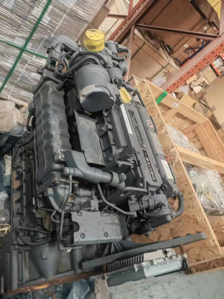 DEUTZ TCD41L4 - Motor für Bagger: das Bild 3 DEUTZ TCD41L4 - Motor für Bagger: das Bild 3