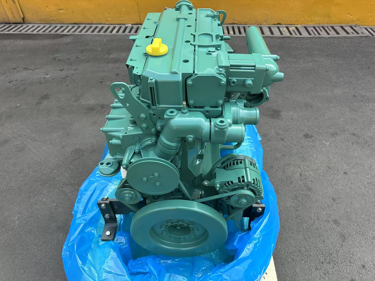 VOLVO D5D - Motor für Bagger: das Bild 4 VOLVO D5D - Motor für Bagger: das Bild 4