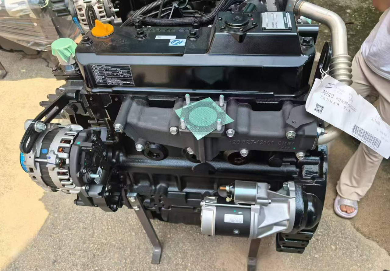 YANMAR 4TNV98 - Motor für Bagger: das Bild 3 YANMAR 4TNV98 - Motor für Bagger: das Bild 3