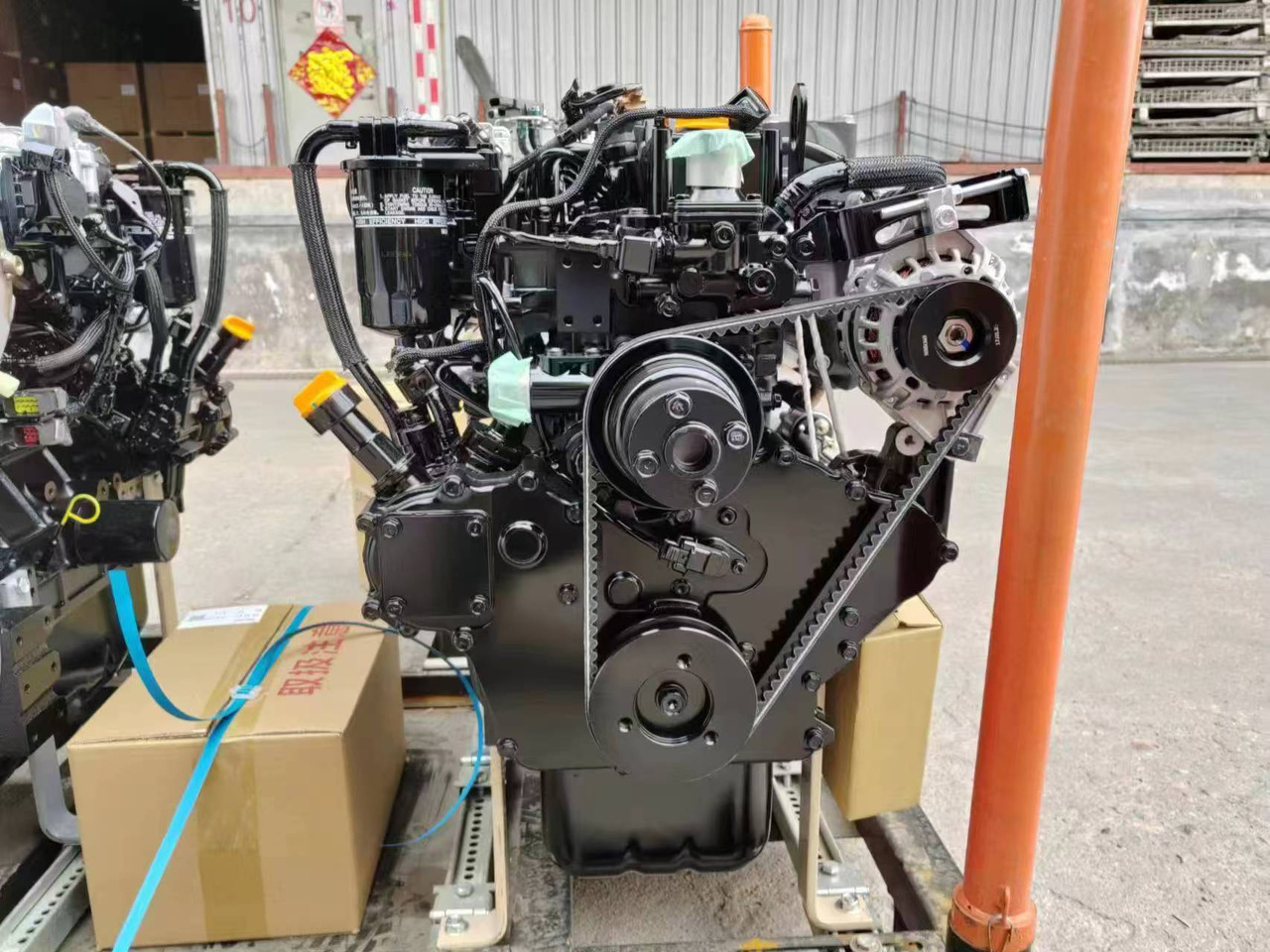 YANMAR 4TNV98C - Motor für Bagger: das Bild 1 YANMAR 4TNV98C - Motor für Bagger: das Bild 1