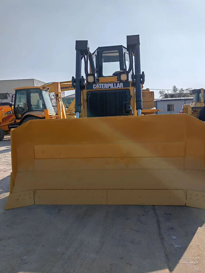 CAT Used Bulldozer D6R High Quality - Bulldozer: das Bild 1 CAT Used Bulldozer D6R High Quality - Bulldozer: das Bild 1