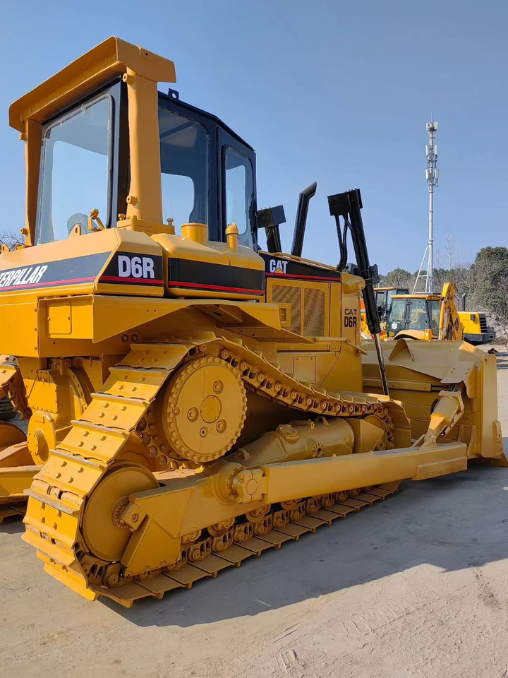 CAT Used Bulldozer D6R High Quality - Bulldozer: das Bild 3 CAT Used Bulldozer D6R High Quality - Bulldozer: das Bild 3
