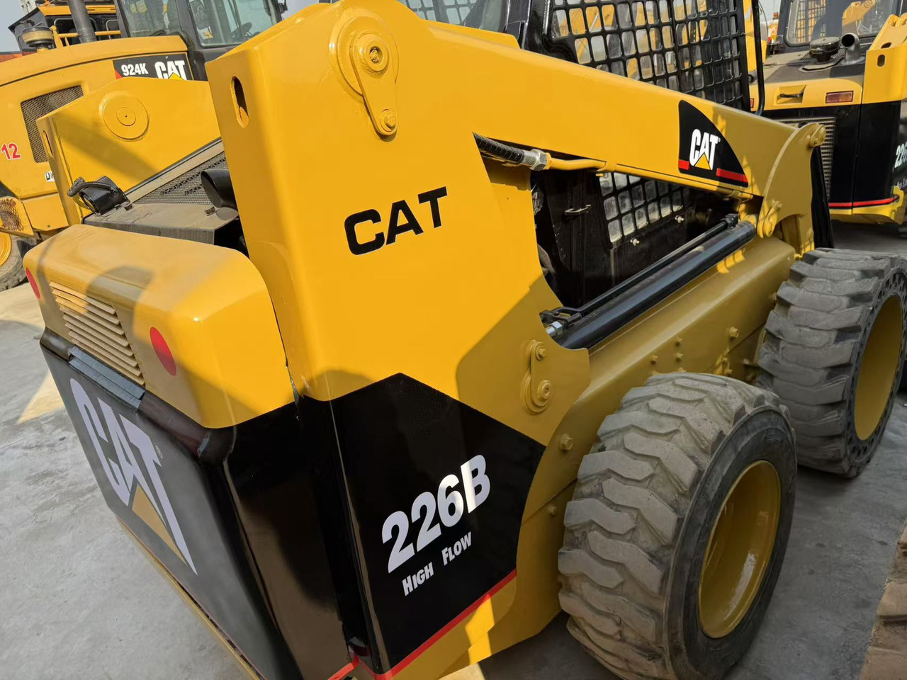 CATERPILLAR Used Mini Small CAT226B Skid Steer Loader in Stock with Best Review for Sale - Kompaktlader: das Bild 3 CATERPILLAR Used Mini Small CAT226B Skid Steer Loader in Stock with Best Review for Sale - Kompaktlader: das Bild 3