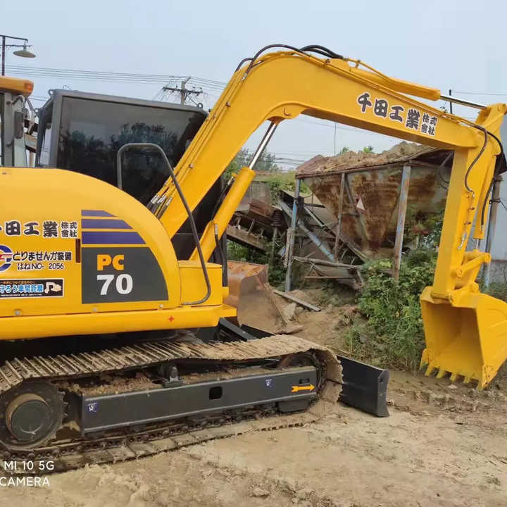 Cheap Used Komatsu PC70 Crawler Excavator with High Efficiency Used Heavy Machinery Komatsu P70 Digger Cheap for Sale - Kettenbagger: das Bild 1 Cheap Used Komatsu PC70 Crawler Excavator with High Efficiency Used Heavy Machinery Komatsu P70 Digger Cheap for Sale - Kettenbagger: das Bild 1